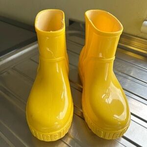 UGG Bright Yellow Rain Boots